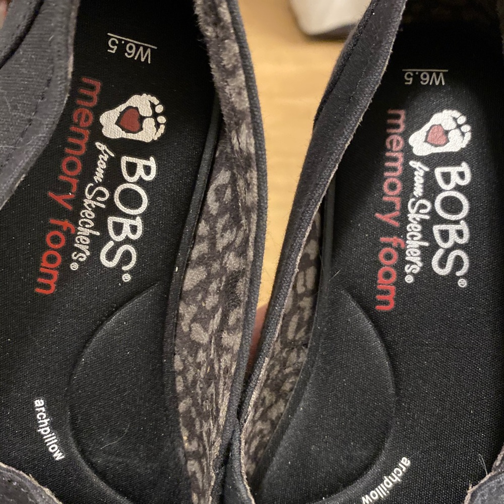 Black Memory Foam Bobs View 3